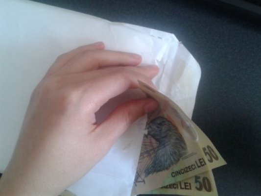 Aproximativ 100 de angajaţi ASF au depus cereri pentru plecare voluntară şi vor primi 12 salarii